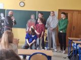 Żywa lekcja historii - uczniowie klas 2b, 3b i 4b przenieśli się w czasy średniowiecza, foto nr 3, 