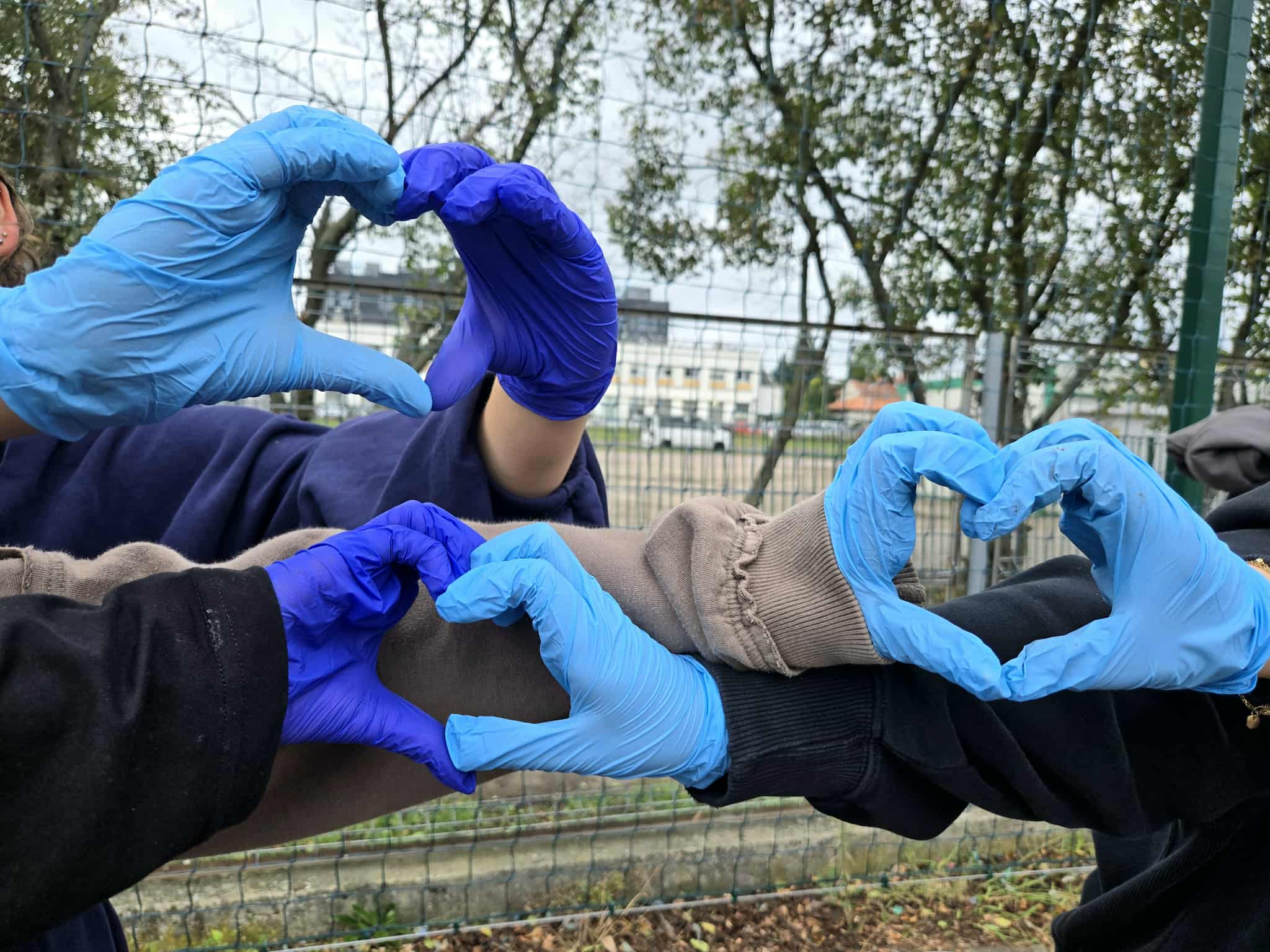 Ikona do artykułu: SprzątaMY - Dzień Sprzątania Świata w II LO i Legionowie