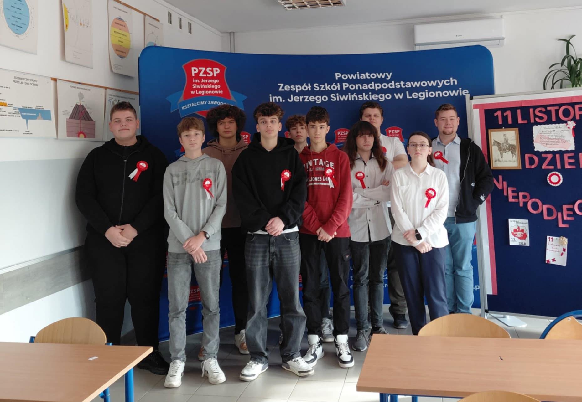 Więcej o: Powiatowy Konkurs Historyczny  ,,Legiony a niepodległość Polski w latach 1914-1918. Rola Józefa Piłsudskiego”