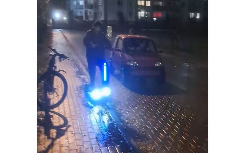 Ikona do artykułu: 3 miejsce w konkursie w konkursie filmowym „Kamera, akcja, hulajnoga” dla klasy 1d